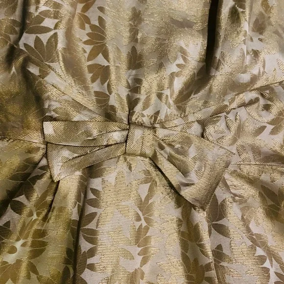 Vintage 50s Gold Lamé Cocktail Dress - Label is size 10 - Picture 7 of 11